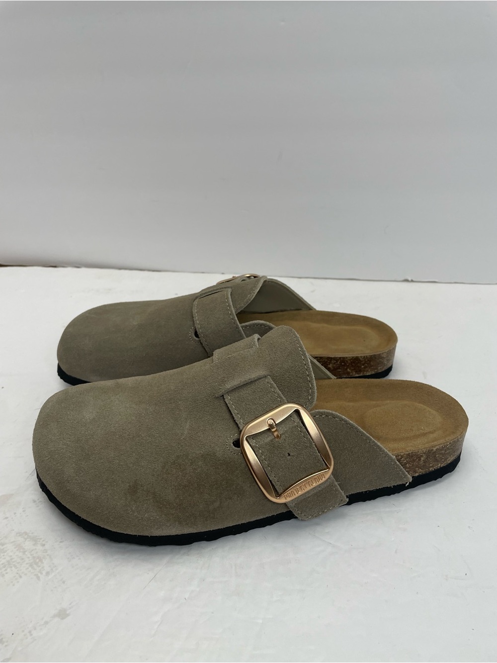 Project Cloud Manchester womens clogs size 10 like new